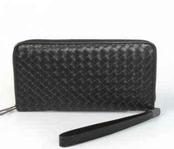 Bottega Veneta intrecciato clutch BV770461 black